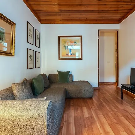 Portas Do Teatro 2 * 리스본